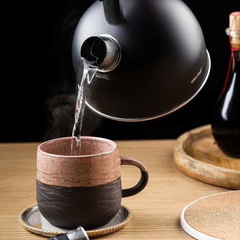 CZAJNIK 1,5L Z GWIZDKIEM KINGHOFF KH-1897 CZARNY MAT KINGHOFF