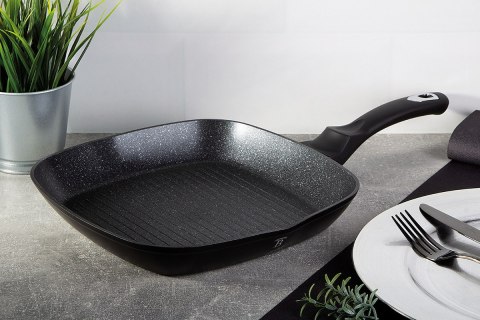 PATELNIA GRANITOWA GRILLOWA 28 cm BERLINGER HAUS BH-1846 BLACK SILVER BERLINGER HAUS PATELNIA GRANITOWA GRILLOWA 28 cm BERLINGER HAUS BH-1846 BLACK SILVER BERLINGER HAUS