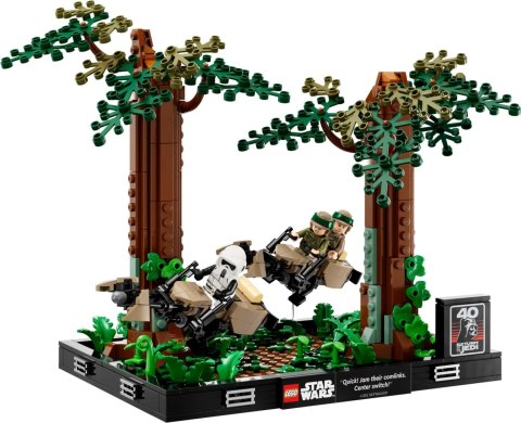 LEGO Star Wars Diorama Pościg na Ścigaczu Przez Endor 75353 LEGO Star Wars Diorama Pościg na Ścigaczu Przez Endor 75353