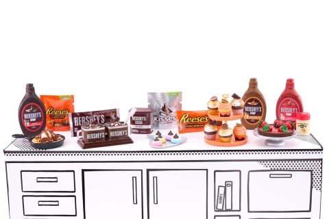 531104-EUC MGAs Miniverse- Make It Mini Hersheys Multipack 531104-EUC MGAs Miniverse- Make It Mini Hersheys Multipack